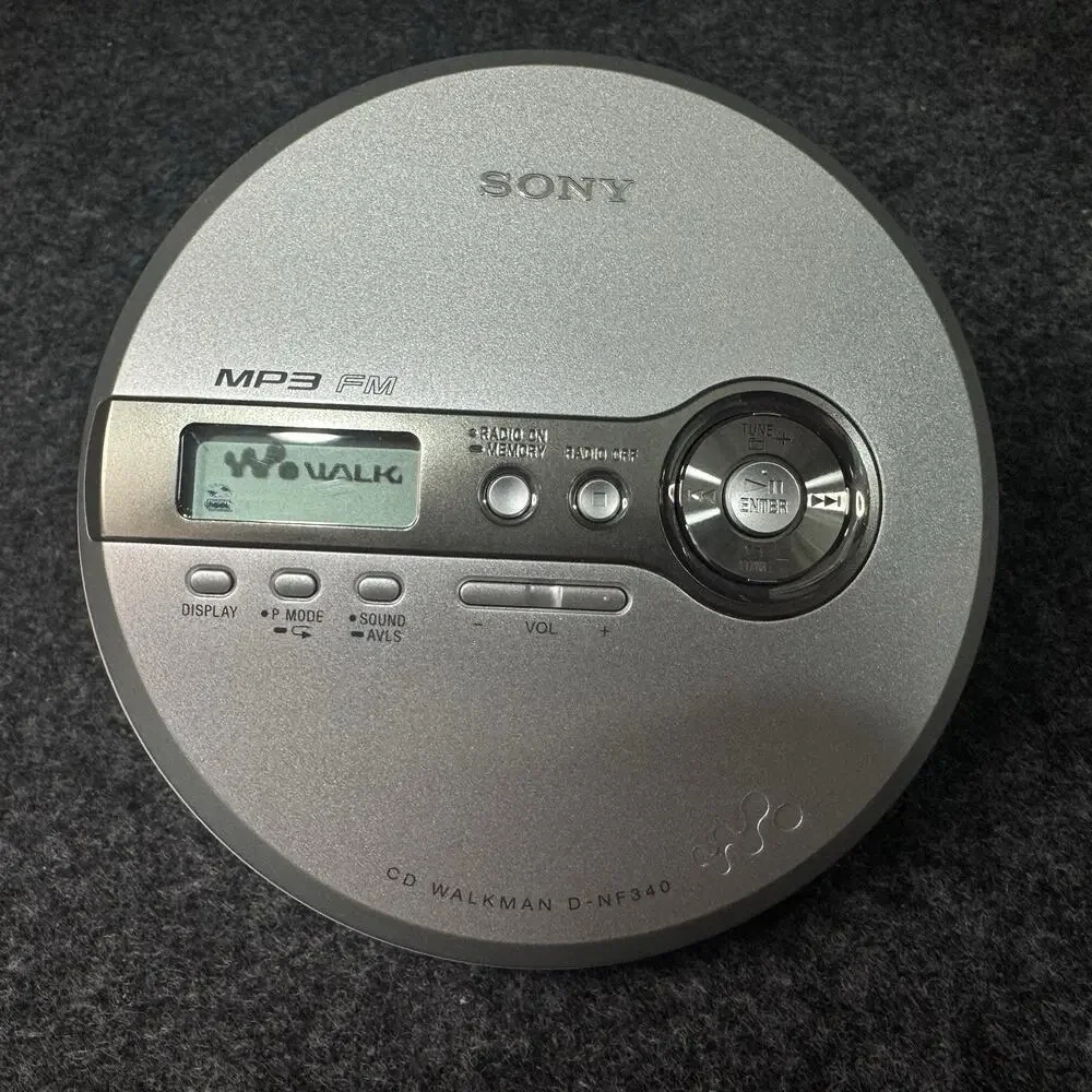 Sony D-NF340 CD Walkman MP3 FM Radio Portable CD Player Tested Working Silver
